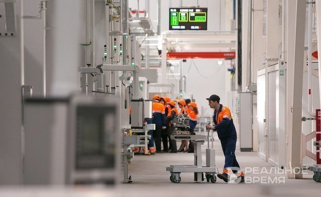 The number of idle workers in Tatarstan is four times down