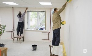 ‘They are ready to hire teenagers for the whole summer, they can earn up to 120k rubles in total’