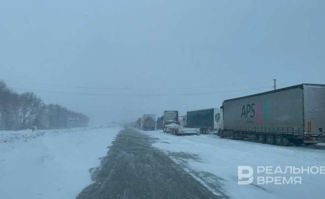 ‘We’re afraid if we will be at work on time’: access for lorries required to be banned in Kazan