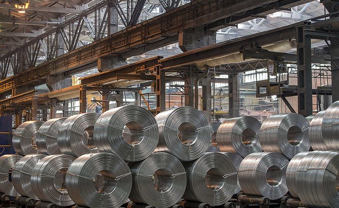 World's aluminium supply chain hit by new anti-Russian sanctions