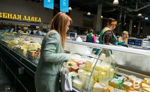 Tatarstan residents start to spend in stores and cafes more