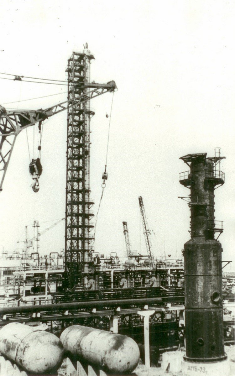 Third stage of ethylen plant's construction, 1973.
