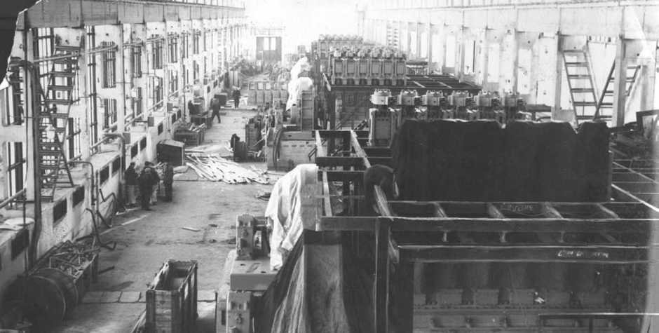 Compressor equipment assembly in high-density polyethylene plant, 1968.
