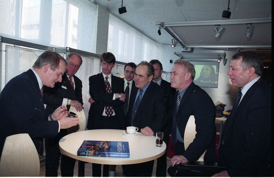 Talks with officials of the government of Sweden, a visit to Scania and Ericsson concerns, Stockholm, 25 March 2002