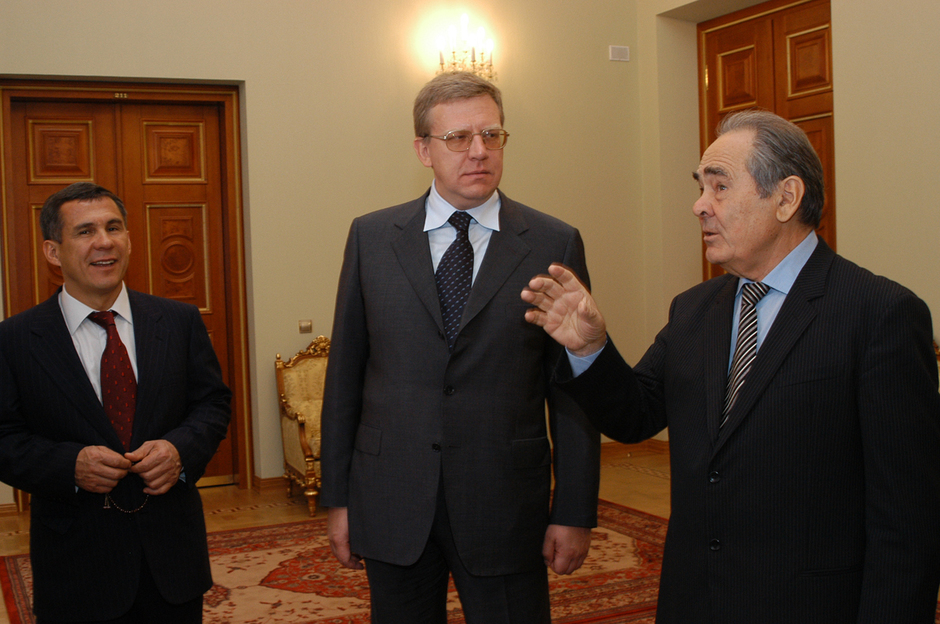 With the young Minister of Finance of Russia Aleksey Kudrin and the Prime Minister of Tatarstan Rustam Minnikhanov, September 2003