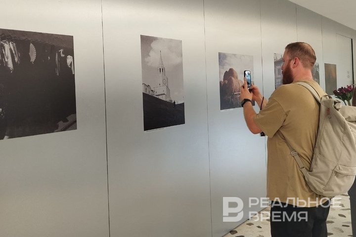 MOÑ theatre venue closes the season with the launch of film photography exhibition