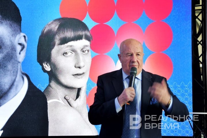 Yossi Tavor about Anna Akhmatova: ‘She wanted to be admired’