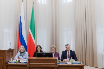 Tatarstan leads the Volga area in birth rate and number of marriages: demographic results of 2024