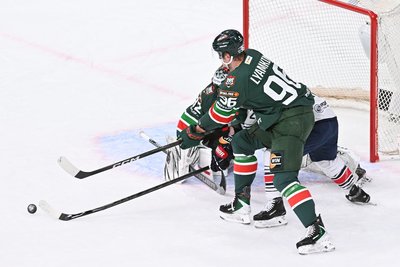 Terekhov with Semyonov, and Denisenko with Khmelevsky: assembling Ak Bars' lineup